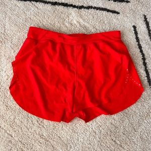 Lululemon find your pace short HR